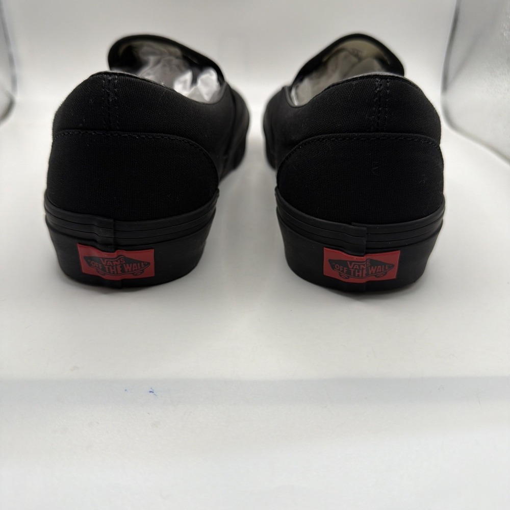 Vans  Unisex Adult Classic SlipOn Shoes In Black/Black. Men's 9.5,Women's 11 - Picture 6 of 13